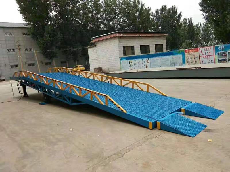 来宾汽车登车桥